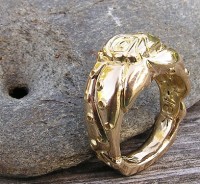 18kt yellow Octopus Wedding Ring