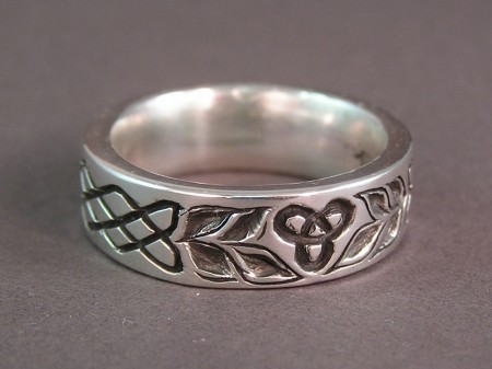 Men's Sterling Triskelion Wedding Ring